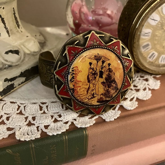 Vintage Antique? Brass Porcelain Asian Cuff Bracelet Floral etching Geisha Boho - Picture 9 of 10